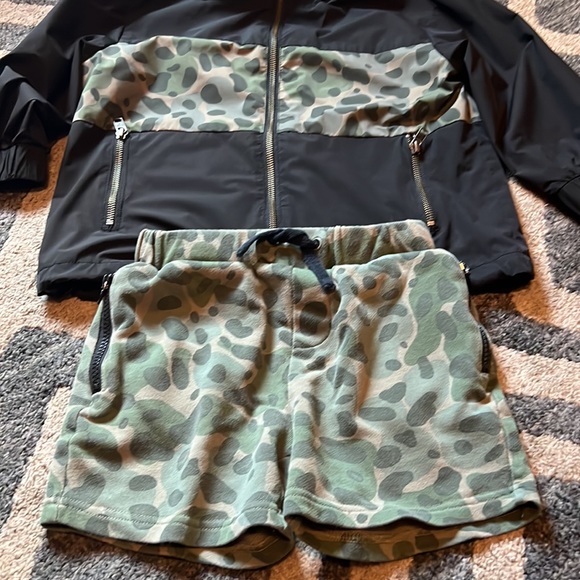 Matching Stella McCartney kids water repellent jacket and matching shorts sz 4 - Picture 4 of 7